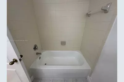 1568 SE 26th St #200, Homestead, FL 33035 - Photo 12