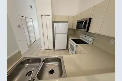 1568 SE 26th St #200, Homestead, FL 33035 - Photo 8