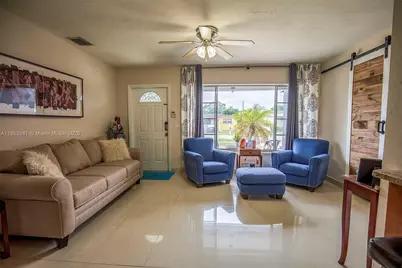 6445 S Funston St, Hollywood, FL 33023 - Photo 4