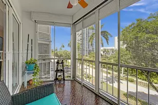 200 Diplomat Pkwy, Hallandale Beach, FL 33009 - Photo 24