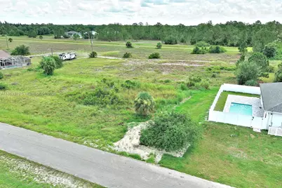 1502 Roosevelt Ave, Lehigh Acres, FL 33972 - Photo 2