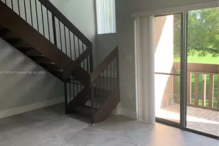 425 W Park Dr, Miami, FL 33172 - Photo 12