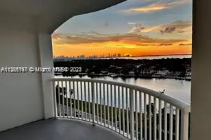 5401 Collins Ave, Miami Beach, FL 33140 - Photo 22