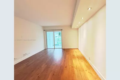 100 Lakeview Dr #113, Weston, FL 33326 - Photo 10