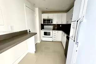 2333 Brickell Ave, Miami, FL 33129 - Photo 4