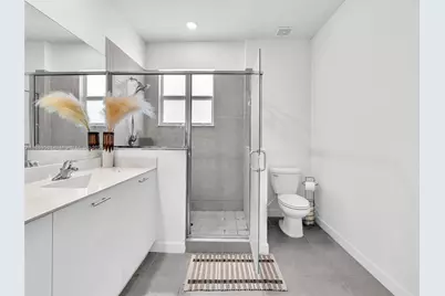 12929 NW 24th Ave, Miami, FL 33167 - Photo 14