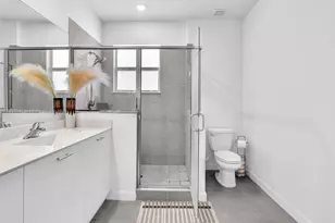 12929 NW 24th Ave, Miami, FL 33167 - Photo 14