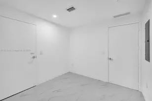 700 NE 24th St, Miami, FL 33137 - Photo 48