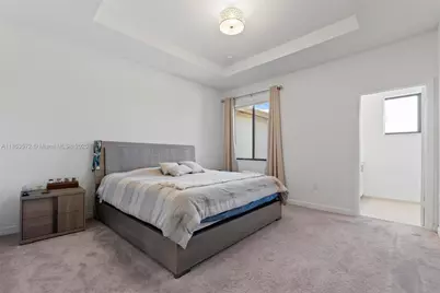 20544 NE 5th Pl, Miami, FL 33179 - Photo 16