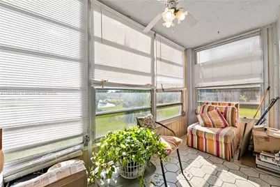 9461 Sunrise Lakes Blvd #207, Sunrise, FL 33322 - Photo 14