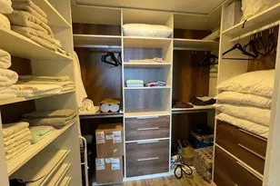 650 NE 32nd St, Miami, FL 33137 - Photo 14