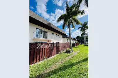 8601 SW 94th St #204W, Miami, FL 33156 - Photo 2
