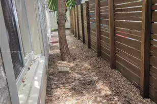 1721 SW 21st Ter, Miami, FL 33145 - Photo 24
