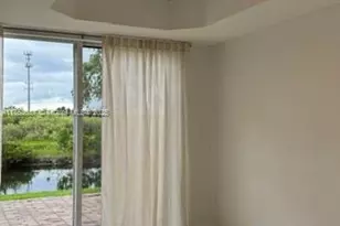 14384 SW 11th St, Pembroke Pines, FL 33027 - Photo 10