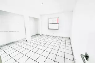 1750 W 46th St, Hialeah, FL 33012 - Photo 20