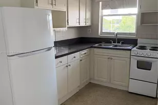 519 SW 27th Ave, Fort Lauderdale, FL 33312 - Photo 2