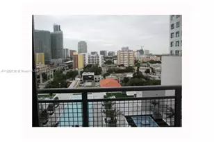 690 SW 1st Ct, Miami, FL 33130 - Photo 2