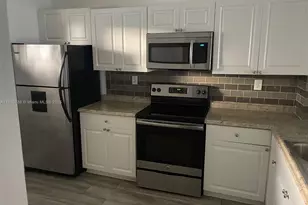 1075 Riverside Dr, Coral Springs, FL 33071 - Photo 2