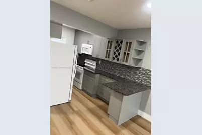 4050 NW 135th St #17-9, Opa-Locka, FL 33054 - Photo 2