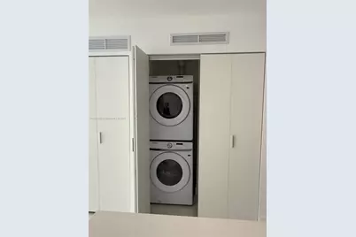 700 NE 24th St #3102, Miami, FL 33137 - Photo 16