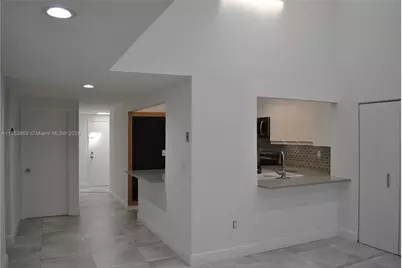19941 NE 5th Ct #3M, Miami, FL 33179 - Photo 10