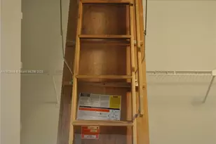 19941 NE 5th Ct, Miami, FL 33179 - Photo 18