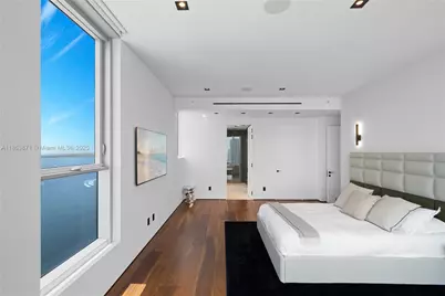 1300 Brickell Bay Dr #4401, Miami, FL 33131 - Photo 56