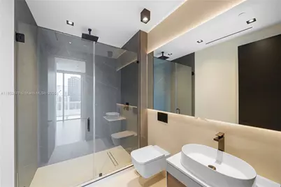 1300 Brickell Bay Dr #4401, Miami, FL 33131 - Photo 42