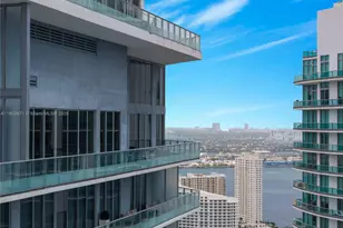 1300 Brickell Bay Dr, Miami, FL 33131 - Photo 64