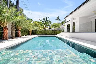 899 NE 71st St, Miami, FL 33138 - Photo 24