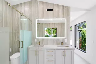 899 NE 71st St, Miami, FL 33138 - Photo 20