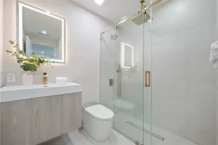 899 NE 71st St, Miami, FL 33138 - Photo 32