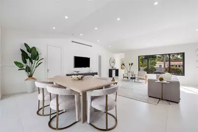 899 NE 71st St, Miami, FL 33138 - Photo 8