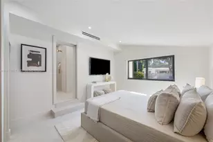 899 NE 71st St, Miami, FL 33138 - Photo 32