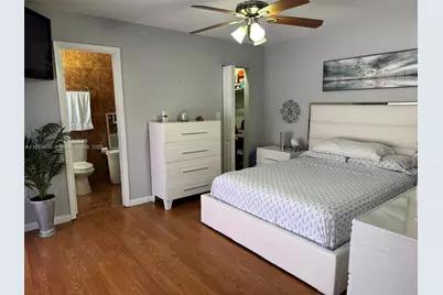 11269 SW 155th Ln, Miami, FL 33157 - Photo 10