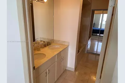 6365 Collins Ave #3404, Miami Beach, FL 33141 - Photo 28