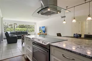 1700 NE 105th St, Miami Shores, FL 33138 - Photo 14