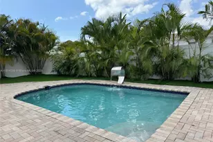 1628 Arthur St, Hollywood, FL 33020 - Photo 6