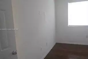 11630 SW 2nd St, Pembroke Pines, FL 33025 - Photo 6