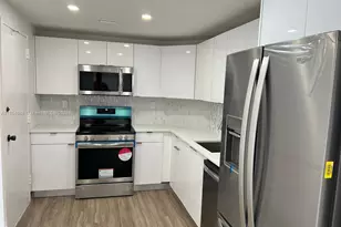 500 Bayview Dr, Sunny Isles Beach, FL 33160 - Photo 8