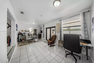 7605 W 6th Ave, Hialeah, FL 33014 - Photo 20