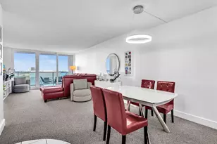 100 Bayview Dr, Sunny Isles Beach, FL 33160 - Photo 6