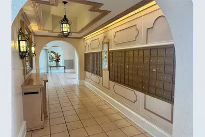 18011 Biscayne Blvd #1802, Aventura, FL 33160 - Photo 18