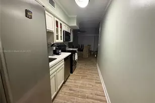 1775 Harbourview Dr, Fort Lauderdale, FL 33316 - Photo 2