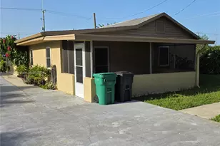 4321 Kirby Loop Rd, Fort Pierce, FL 34981 - Photo 2