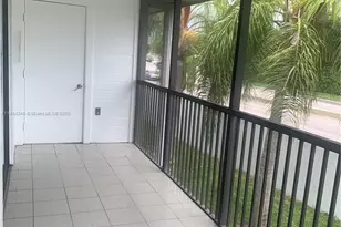 469 NE 207th Ln, Miami, FL 33179 - Photo 22