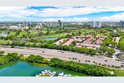 3530 Mystic Pointe Dr #2508, Aventura, FL 33180 - Photo 12