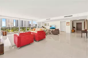 16500 Collins Ave, Sunny Isles Beach, FL 33160 - Photo 8