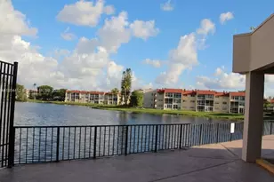 8000 N Sunrise Lakes Dr, Sunrise, FL 33322 - Photo 34