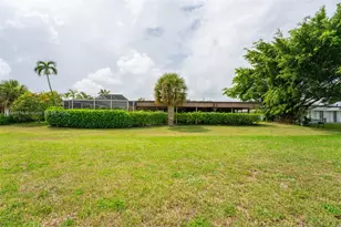 5706 S Travelers Palm Ln, Tamarac, FL 33319 - Photo 18